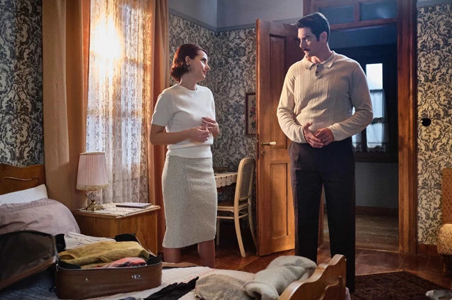 Άγριες Μέλισσες - spoiler: Παράνομα ζευγάρια και ερωτικά τρίγωνα στο Διαφάνι ΑΓΡΙΕΣ ΜΕΛΙΣΣΕΣ