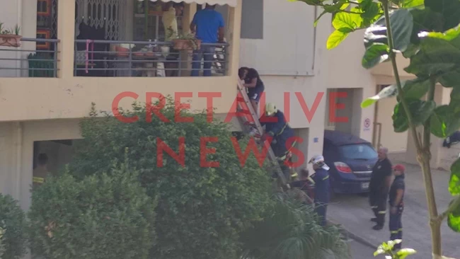 ΦΩΤΙΑ ΠΟΛΥΚΑΤΟΙΚΙΑ