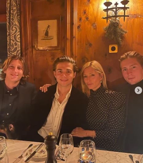 ΜΑΡΙ ΣΑΝΤΑΛ