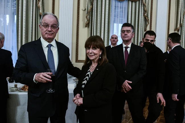 ΣΑΚΕΛΛΑΡΟΠΟΥΛΟΥ