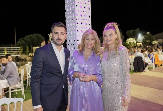 ΖΗΝΑ ΚΟΥΤΣΕΛΙΝΗ