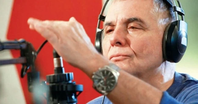 Ο Γιώργος Τράγκας στο ραδιόφωνο