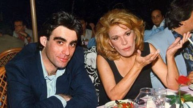 Μαίρη Χρονοπούλου: Ο Νίκος Σταγόπουλος έβαλε στο φέρετρο τη βέρα του αρραβώνα τους