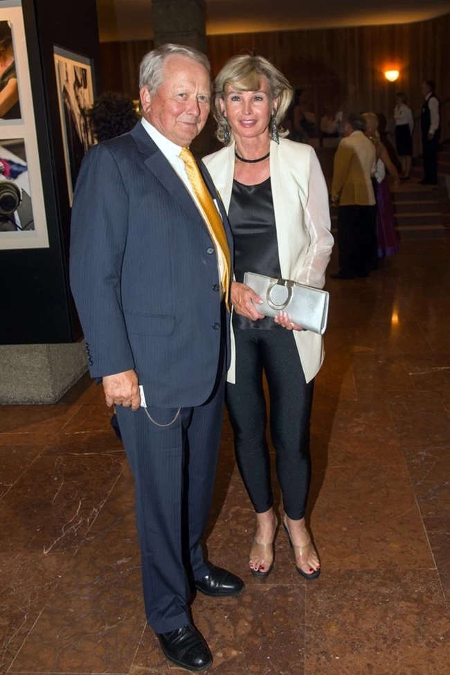 ΠΟΡΣΕ ΣΥΖΥΓΟΣ