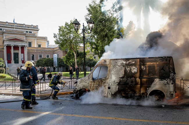 ΕΠΕΙΣΟΔΙΑ ΒΑΝΑΚΙ