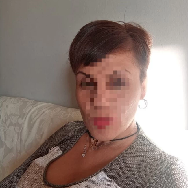 ΣΑΛΑΜΙΝΑ ΓΥΝΑΙΚΟΚΤΟΝΙΑ