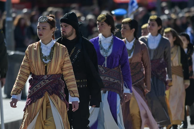 Ιωάννινα: Με λαμπρότητα η 107η επέτειος απελευθέρωσης {φωτογραφίες}
