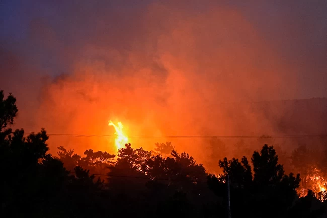 ΓΓΠΠ: Υψηλός κίνδυνος πυρκαγιάς σε 12 περιοχές σήμερα – Δείτε ποιες είναι