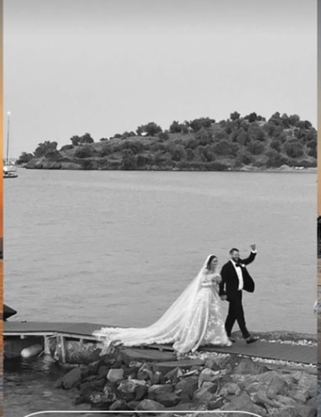 γαμος πορος
