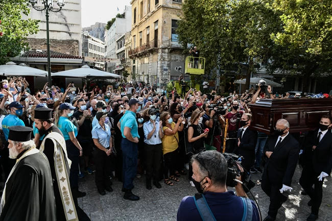ΛΑΙΚΟ ΠΡΟΣΚΥΝΗΜΑ
