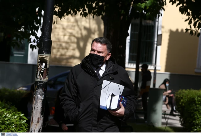 Μένιος Φουρθιώτης: Οι πρώτες ώρες στις φυλακές του Κορυδαλλού - Με ποιους πέρασε τη νύχτα στο κελί [Βίντεο]