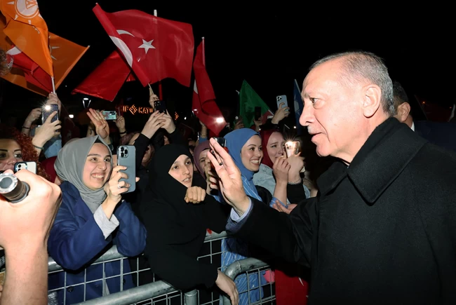 Τουρκία: Νικητής του πρώτου γύρου ο Ερντογάν με 49,42% - Απογοήτευση στην αντιπολίτευση