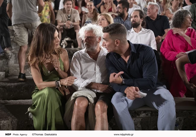 ΚΑΤΕΡΙΝΑ ΛΕΧΟΥ