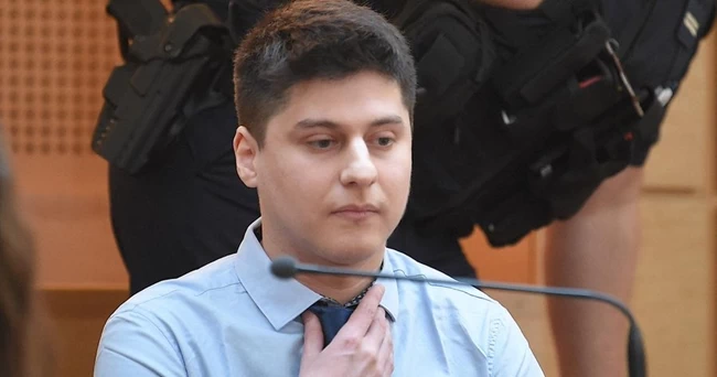 ΓΑΛΛΙΑ ΔΙΚΗ ΓΙΑΠΩΝΕΖΑ ΦΟΙΤΗΤΡΙΑ ΕΞΑΦΑΝΙΣΗ