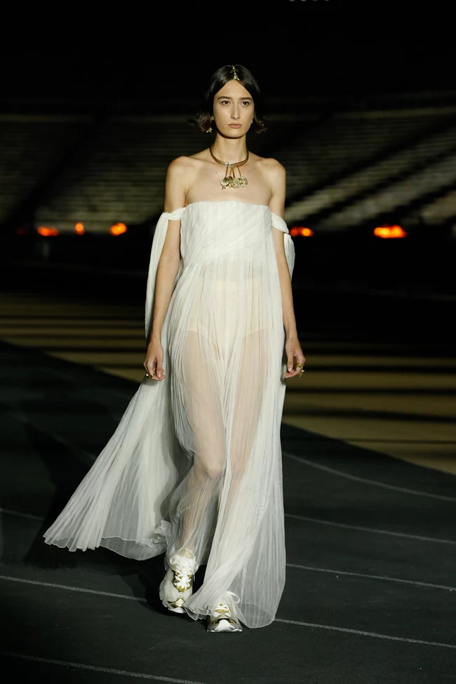 DIOR