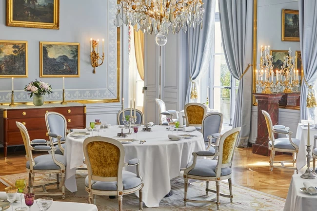 Versailles