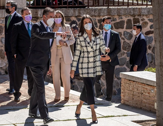 QUEEN LETIZIA