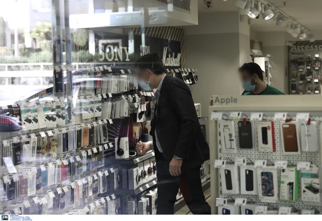 Αυτά είναι τα μαγαζιά που ήδη σήκωσαν ρολά: Ποιοι μπορούν να ψωνίσουν χωρίς τις καθυστερήσεις των courier