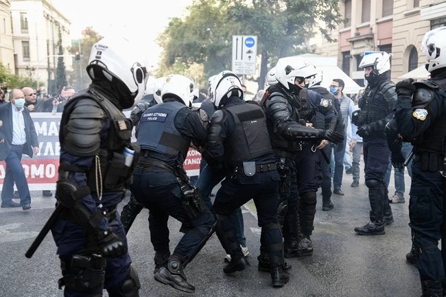 Ένταση Πολυτεχνείο