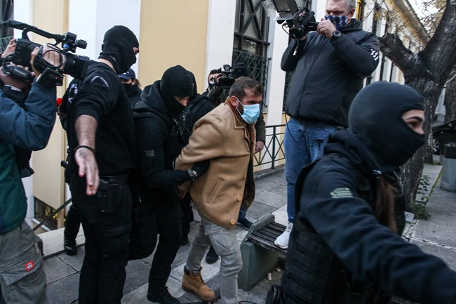 Δίκη προπονητή Ιστιοπλοΐας: "Όταν ήρθαν οι γονείς της αθλήτριας στο Τμήμα δεν κατήγγειλαν βιασμό", κατέθεσε αστυνομικός