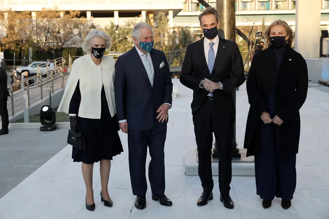 Ανοιξαν οι πόρτες της Εθνικής Πινακοθήκης για τον Κυριάκο Μητσοτάκη, τον Πρίγκιπα Κάρολο και τους υψηλούς προσκεκλημένους