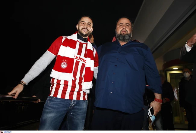 Κώστας Μανωλάς