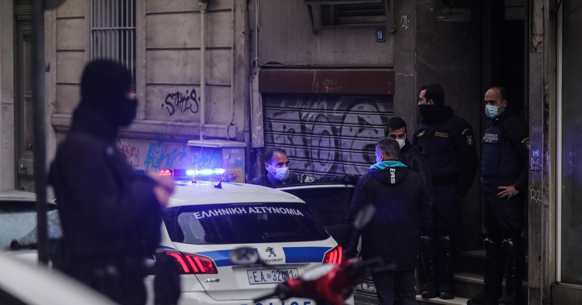 Υπόθεση Βαλυράκη: Όλα δείχνουν ότι πέθανε πριν πέσει στο νερό, λέει ο δικηγόρος της οικογένειας