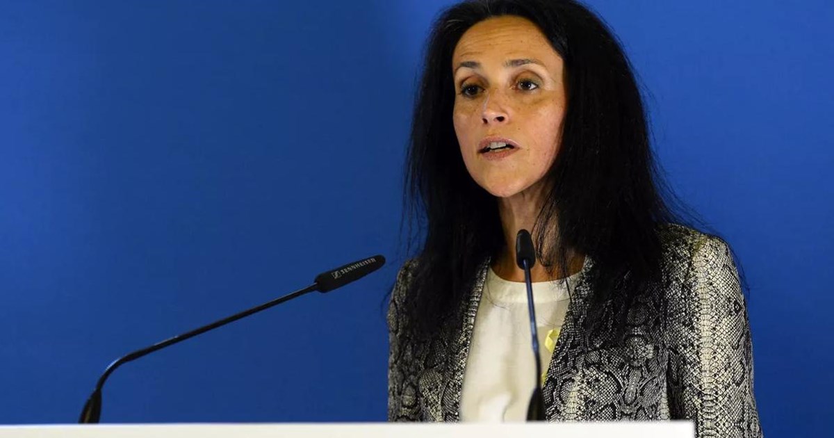 Χρυσούλα Ζαχαροπούλου: Μαρτυρία - φωτιά από ανήλικη για την υπουργό του Μακρόν - "Ημουν πληγωμένη, βρώμικη, ταπεινωμένη" - εικόνα 3