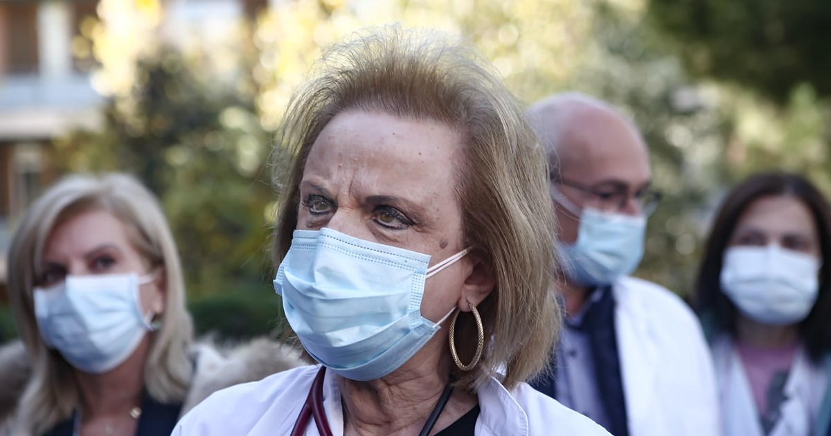 Κορονοϊός: 15 θάνατοι, 109 διασωληνωμένοι και 4.539 νέα κρούσματα