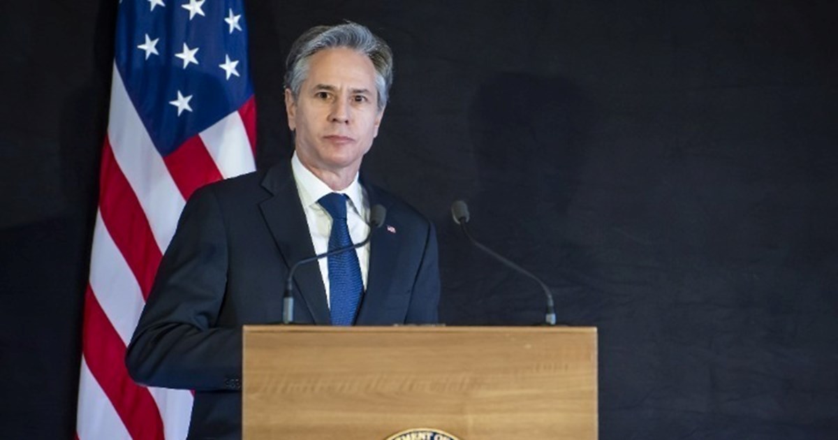 "Εκτός από σιτηρά, τι άλλο κλέψατε από την Ουκρανία;" - Ουκρανός δημοσιογράφος στριμώχνει τον Λαβρόφ κι εκείνος τον βρίζει