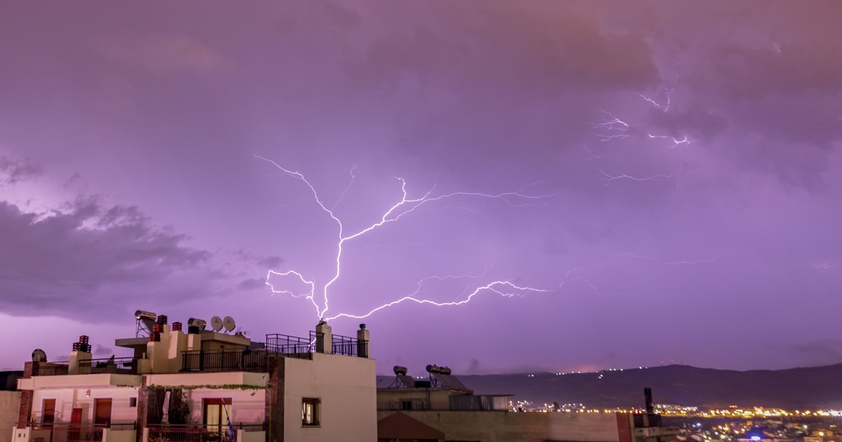 Genesis: Εφτασε στην Αττική η κακοκαιρία  - "Ποτάμια" οι δρόμοι στη Ραφήνα και την Ηλιούπολη [εικόνες - βίντεο] - εικόνα 9