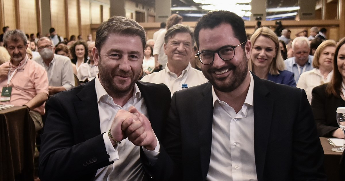 Βγήκαν μαχαίρια μεταξύ ΠΑΣΟΚ - ΣΥΡΙΖΑ για τον Λοβέρδο και το "πειραγμένο" έγγραφο της Novartis