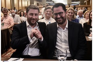 Βγήκαν μαχαίρια μεταξύ ΠΑΣΟΚ - ΣΥΡΙΖΑ για τον Λοβέρδο και το "πειραγμένο" έγγραφο της Novartis