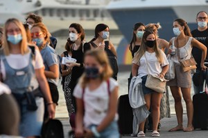 Κορονοϊός - Φόβοι για νέα έκρηξη κρουσμάτων: Μέσα στο καλοκαίρι η κορύφωση, ήδη 200% αύξηση ιικού φορτίου στην Αττική - εικόνα 3