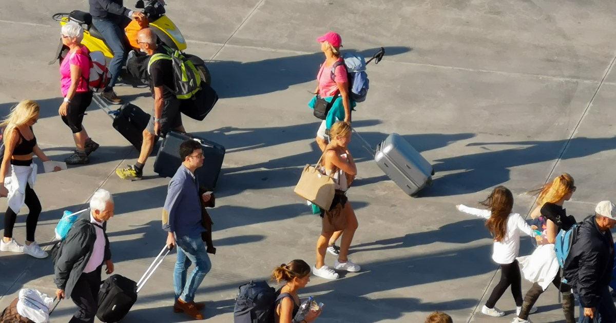 Το σχέδιο της κυβέρνησης για τα τεστ κορονοϊού στους τουρίστες