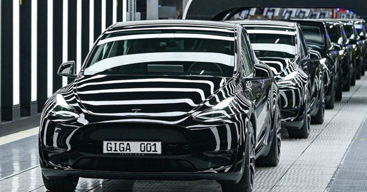 Στροφή προς τα υβριδικά αυτοκίνητα κάνουν οι Έλληνες καταναλωτές