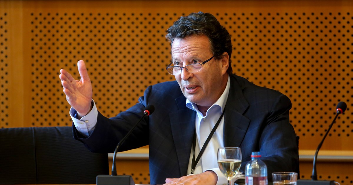 Σάλος στο Twitter για ανήθικη ανάρτηση Κύρτσου, ενώ αυτός κάνει podcast με τον Μαντζουράνη στο... Documento