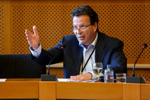 Σάλος στο Twitter για ανήθικη ανάρτηση Κύρτσου, ενώ αυτός κάνει podcast με τον Μαντζουράνη στο... Documento