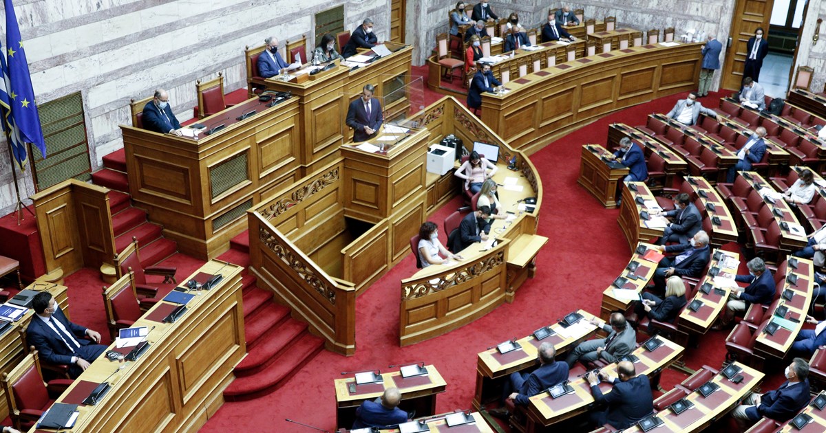 Πως η συμφωνία με την ΕΕ θα οδηγήσει σε αποκλιμάκωση των τιμών της ηλεκτρικής ενέργειας