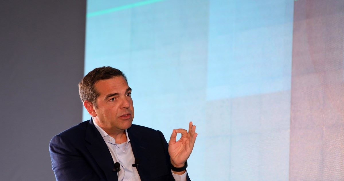 Τσακαλώτος: Θα συγκυβερνούσαμε πάλι με τον Βαρουφάκη για αριστερή ριζοσπαστική κυβέρνηση - εικόνα 2