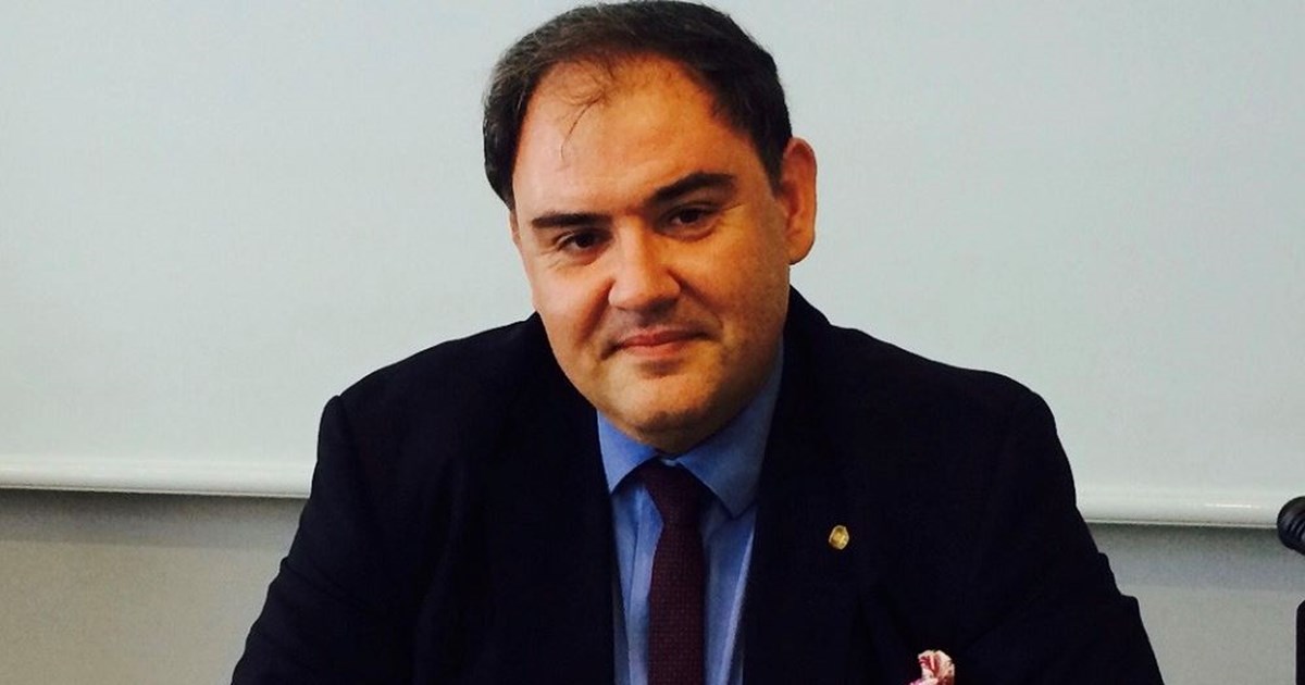 Συνεδριάζουν οι ειδικοί: Προς άρση της μάσκας στους εξωτερικούς χώρους μετά την Καθαρά Δευτέρα