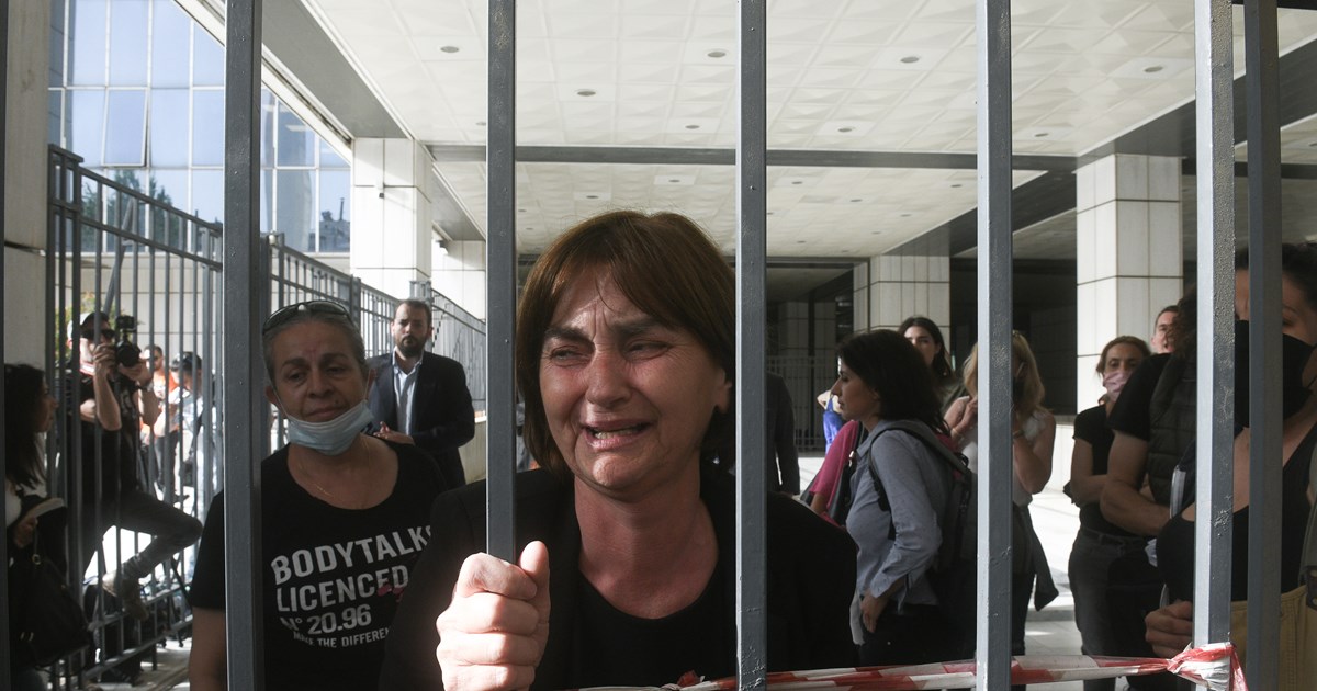 Μητέρα Ελένης Τοπαλούδη: Με καταδίκασαν σε αιώνιο θάνατο - Οι νταήδες σκοτώνουν τα παιδιά μας γιατί δε δέχονται την άρνηση