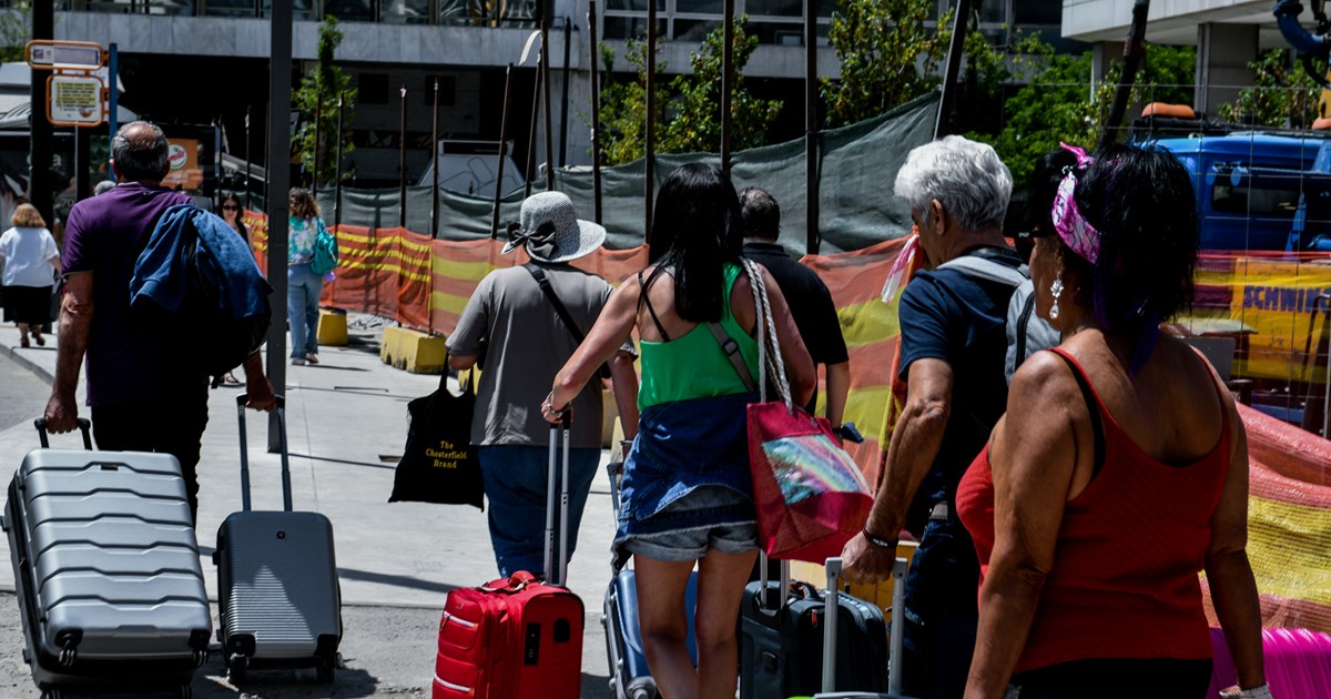 Κορονοϊός: Στα 3.682 τα νέα κρούσματα - 8 θάνατοι και 110 διασωληνωμένοι το τελευταίο 24ωρο