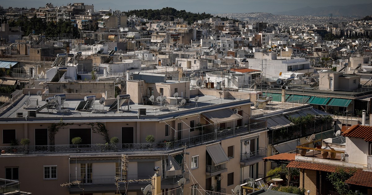 "Φωτιά" η βενζίνη: Στα 2,17 ευρώ η μέση τιμή - Σε ποιες περιοχές φθάνει τα 2,5 ευρώ [βίντεο]