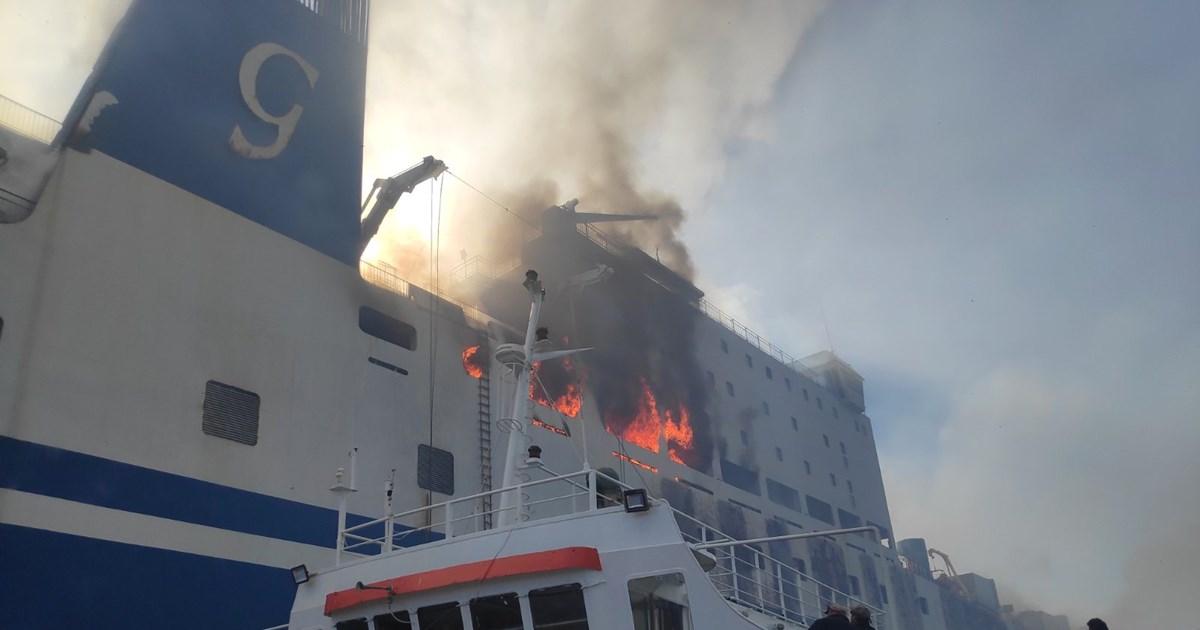 Euroferry Olympia: Συγκλονιστικό βίντεο μέσα στις καμένες λαμαρίνες του πλοίου- Λίγες οι ελπίδες πλέον για επιζώντες