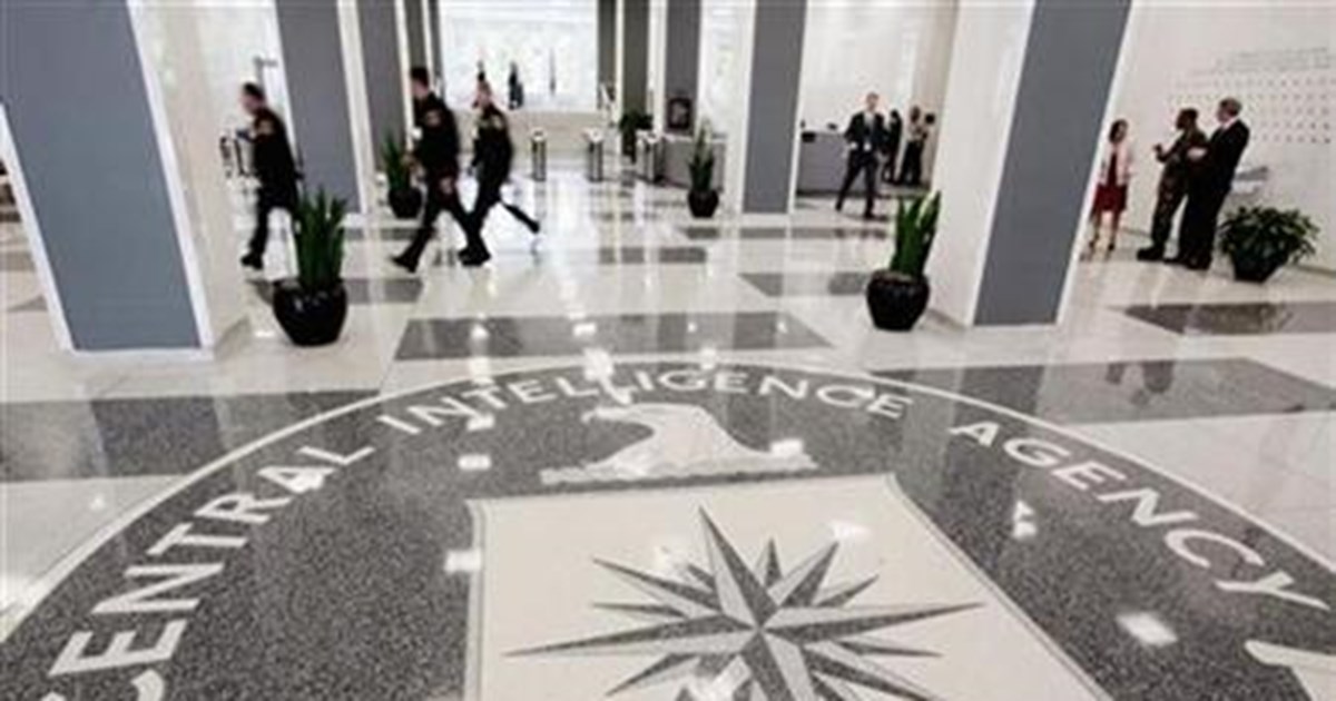 CIA: Ο Πούτιν μπορεί να προσφύγει στη χρήση πυρηνικών όπλων επειδή υφίσταται ήττες στην Ουκρανία
