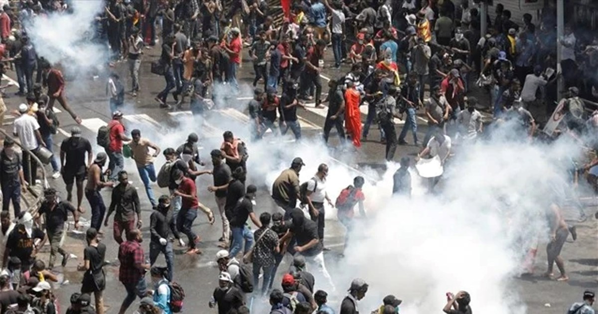 Σρι Λάνκα: Η δυναστεία των Ρατζαπάξα τελειώνει με ταπεινωτικό τρόπο - Εφυγε από τη χώρα ο πρόεδρος - εικόνα 2