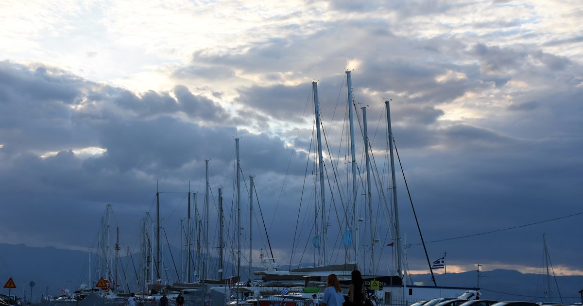 Meteo: Μικρή άνοδος της θερμοκρασίας και ισχυροί άνεμοι τη Δευτέρα