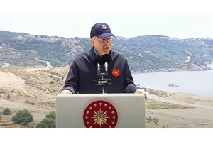 Τουρκικές απειλές και παραβιάσεις ενόψει Συνόδου του ΝΑΤΟ - Ο Ερντογάν παρακαλάει για συνάντηση με Μπάιντεν - εικόνα 2
