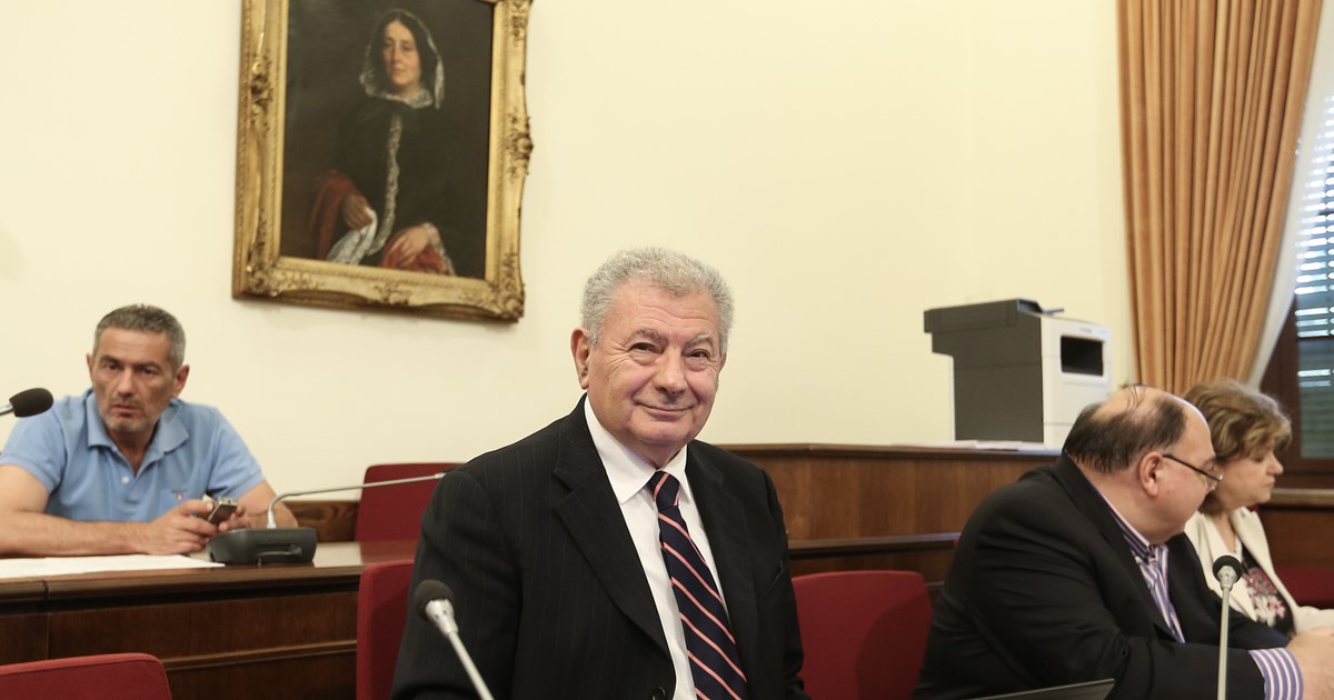 Σήφης Βαλυράκης: Κόλαφος το πόρισμα του ανακριτή για τους δύο ψαράδες - Οι τελευταίες  στιγμές του πρώην υπουργού